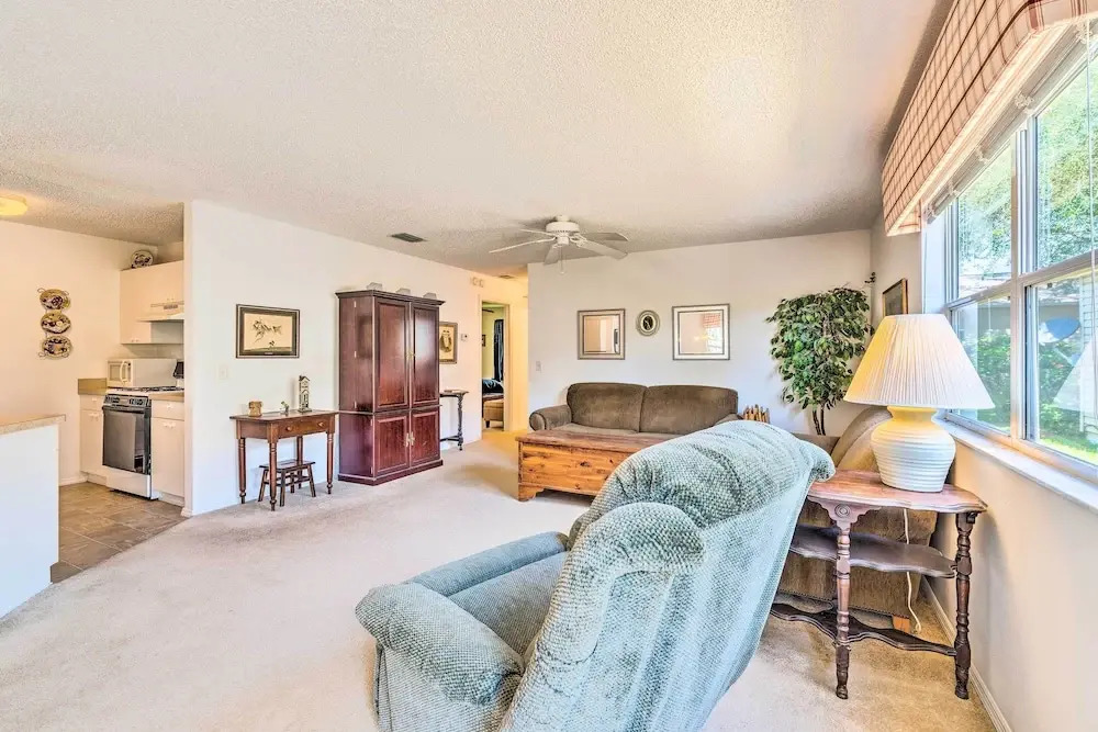 Sunny Home in The Villages with Lanai and Pool Access