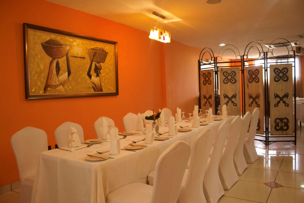 Oak Plaza Hotels East Airport