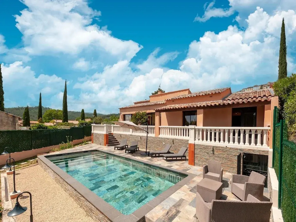 Villa in Callian With Heated Pool and Golf Nearby