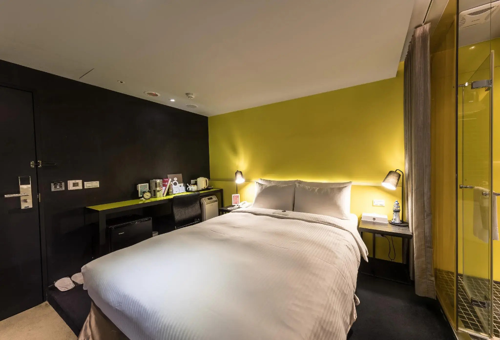 Vendome East Inn