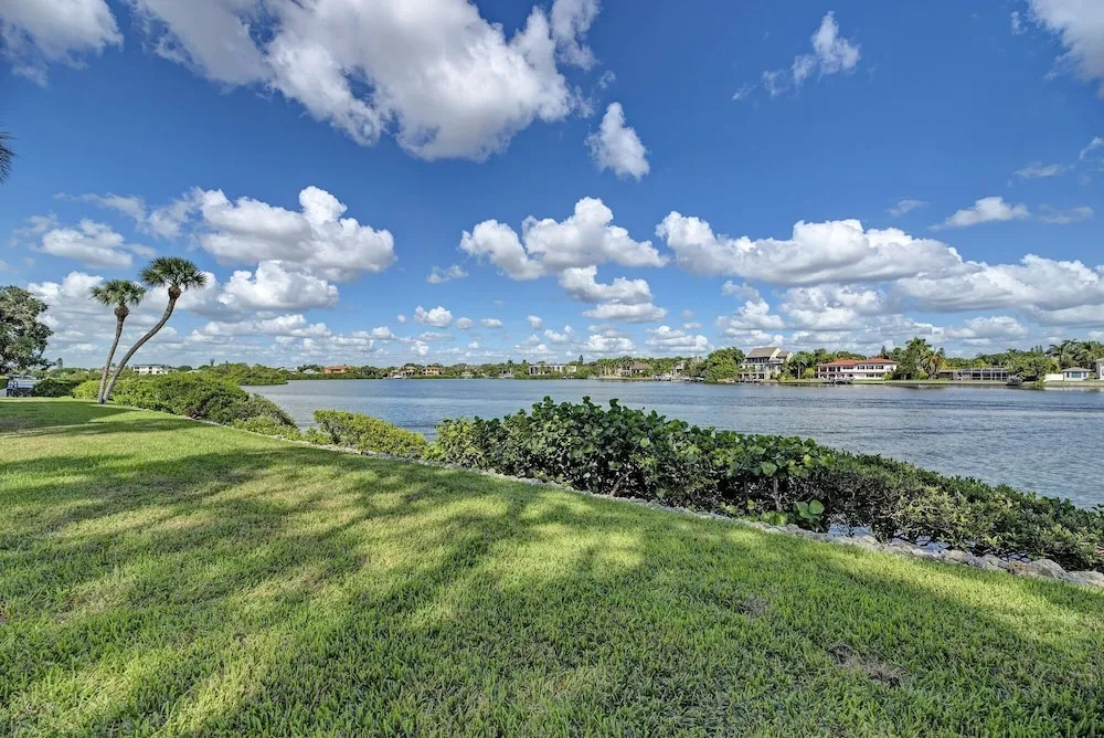 Midnight Cove Ii 333f - Bayside Beauty! 2 Bedroom Condo