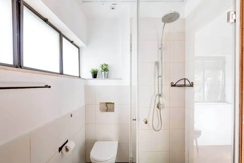 Diz 3 By TLV2rent