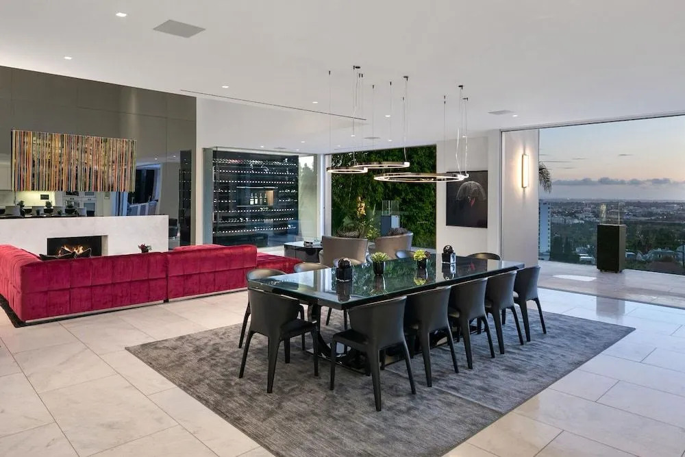 St Ives Modern