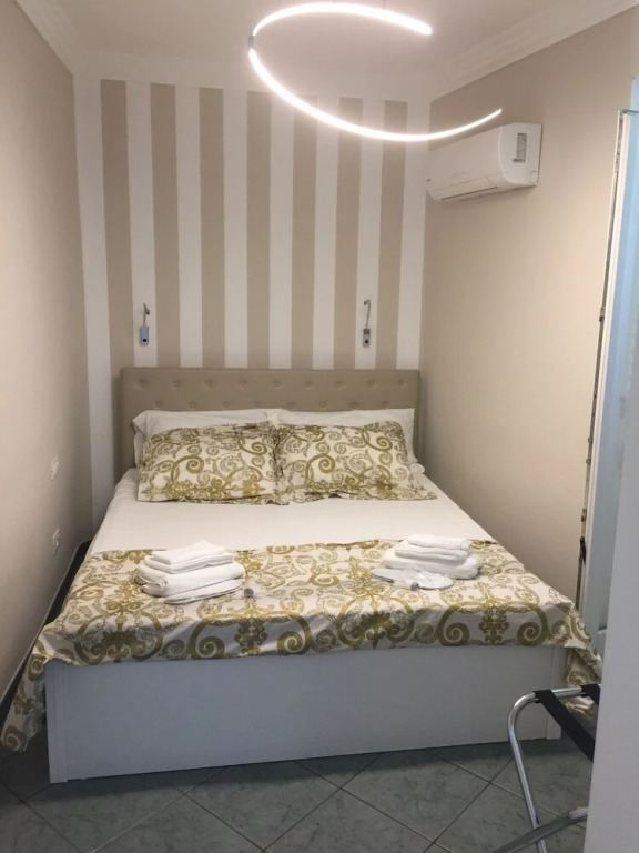 Monaco Suites