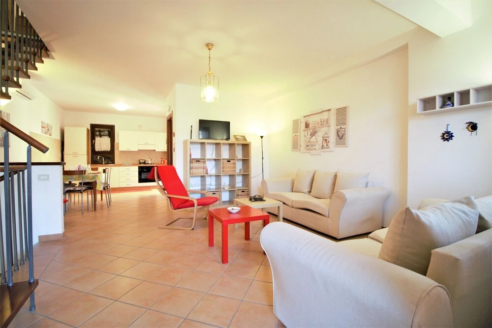 Holidaycasa Emiliano - Villa con Giardino Privato
