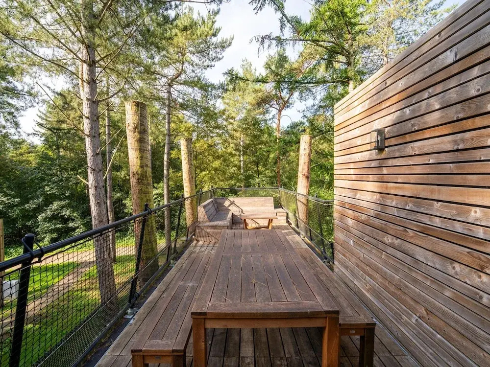 Rooftop Views & Private Sauna