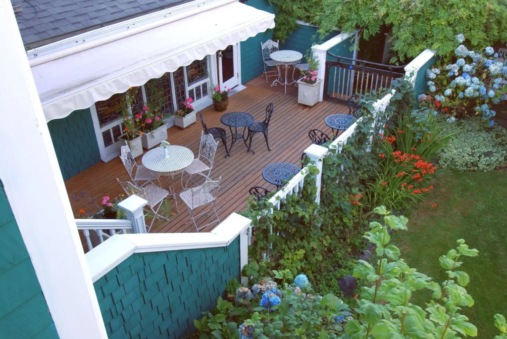 Shelburne Hotel
