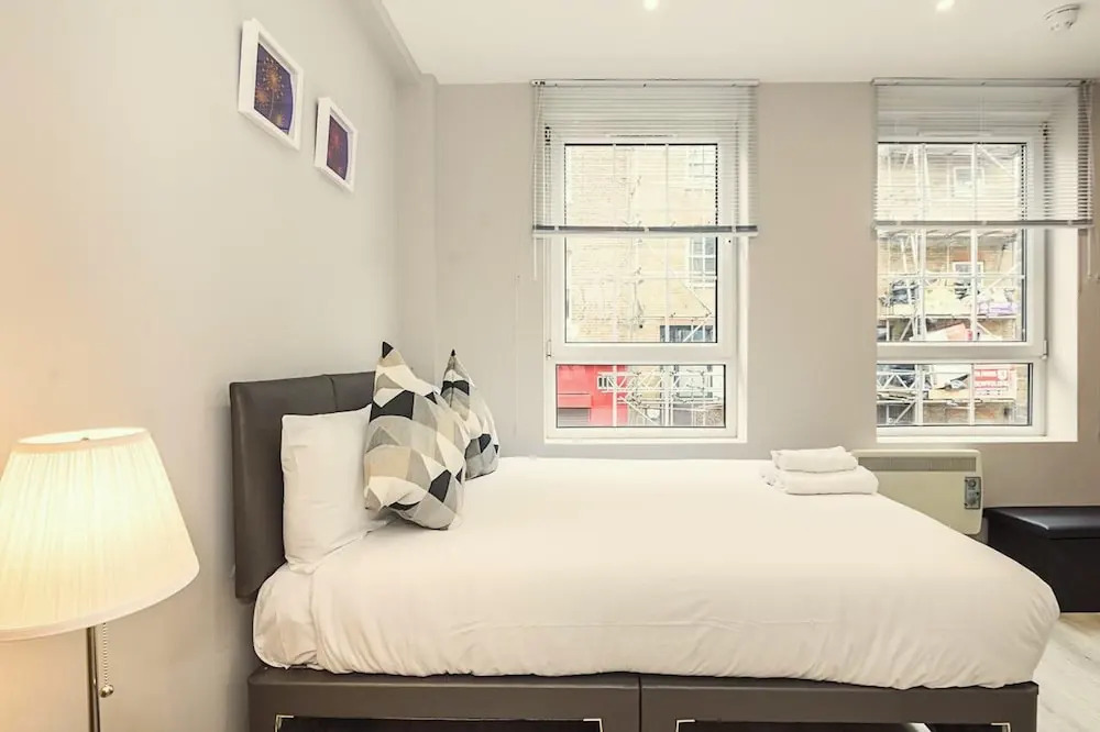 Toynbee Street Ro 2 · Cozy Room Near Whitechapel Gallery