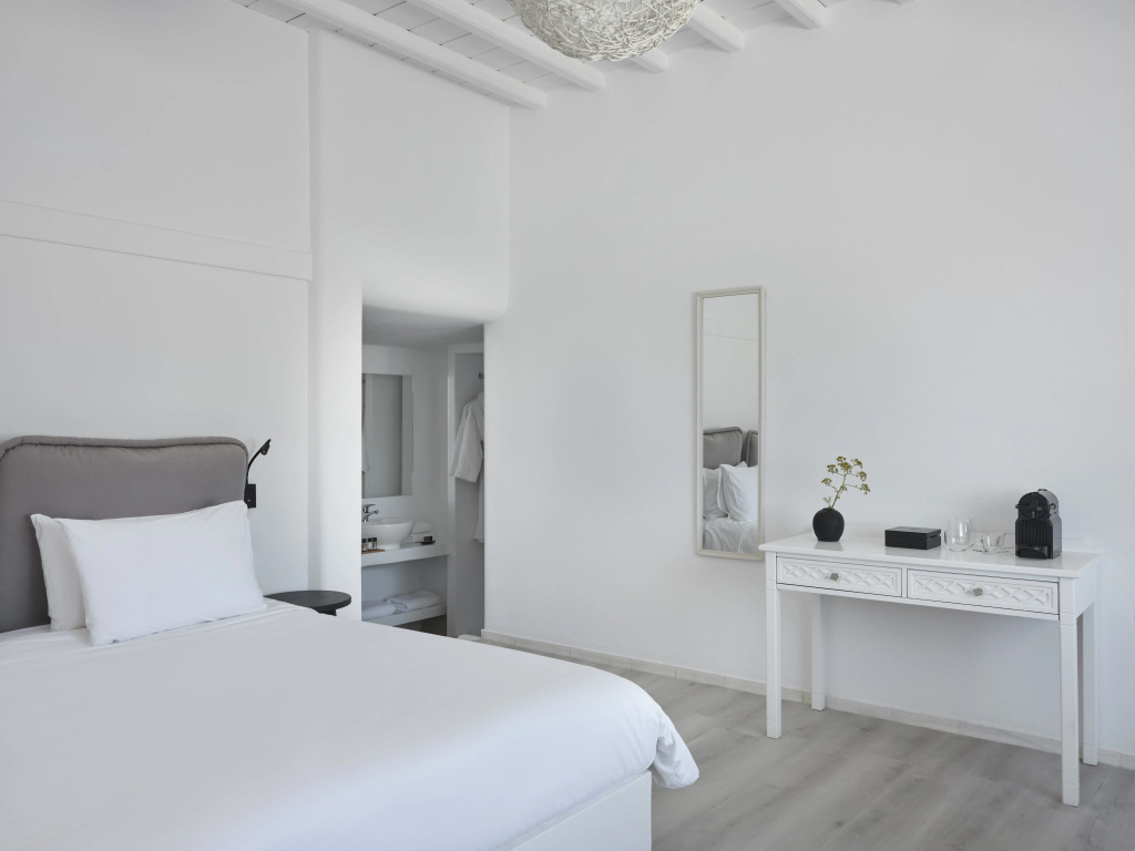 Pietra e Mare - Mykonos Moments by Mr and Mrs White