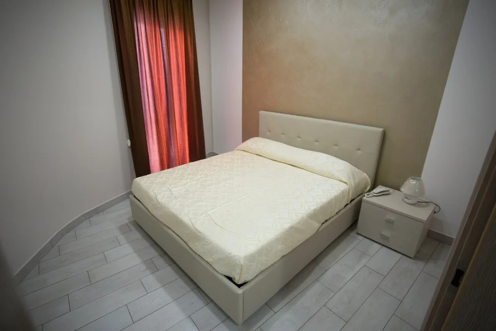 Barone Apartments