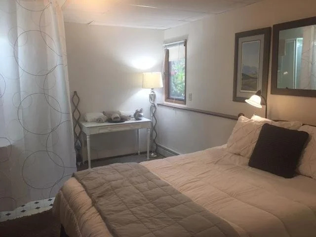 A Goldenview Bed and Breakfast