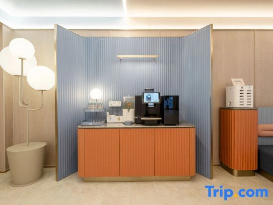 HanTing Hotel (Nanjing Chaotian Palace Shuiximen Street)