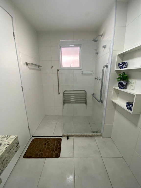 Apartamento Acessível em Cond. de Luxo