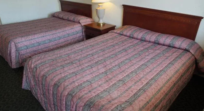 El Rancho Inn
