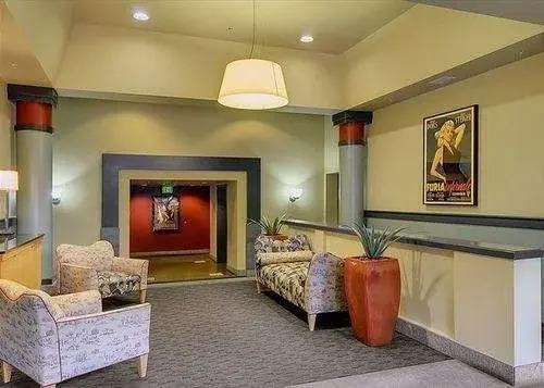 Belltown Court Seattle Urban Retreat