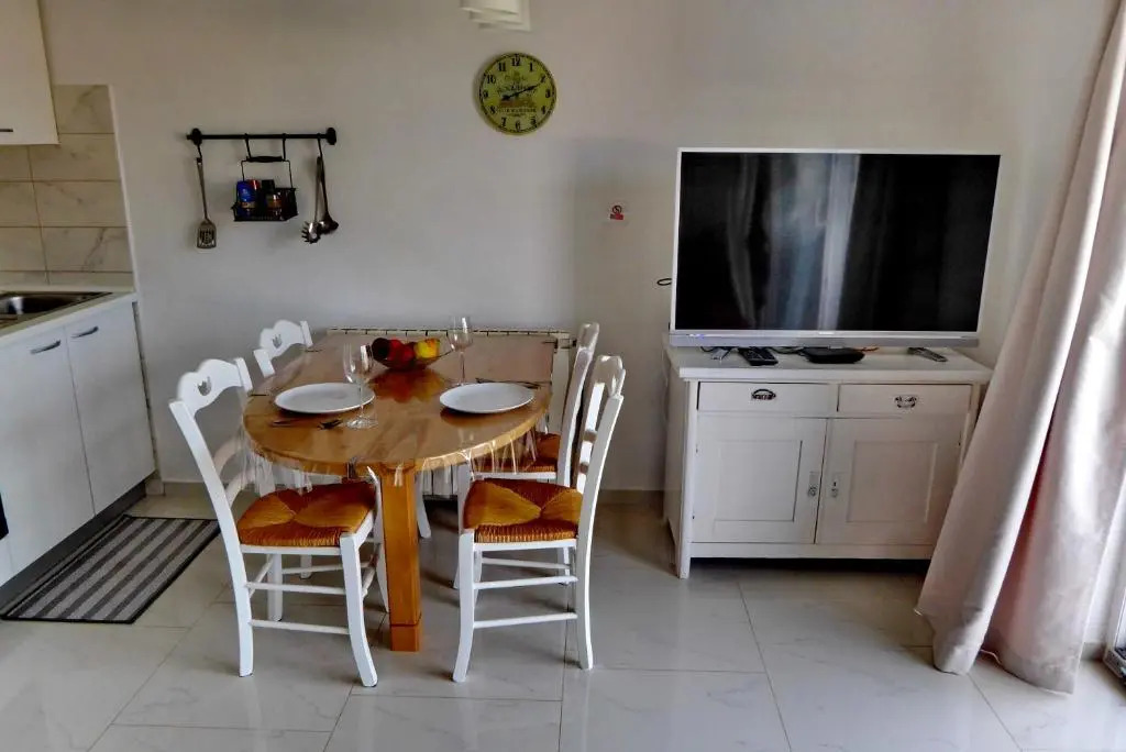 Apartments Curicta 1