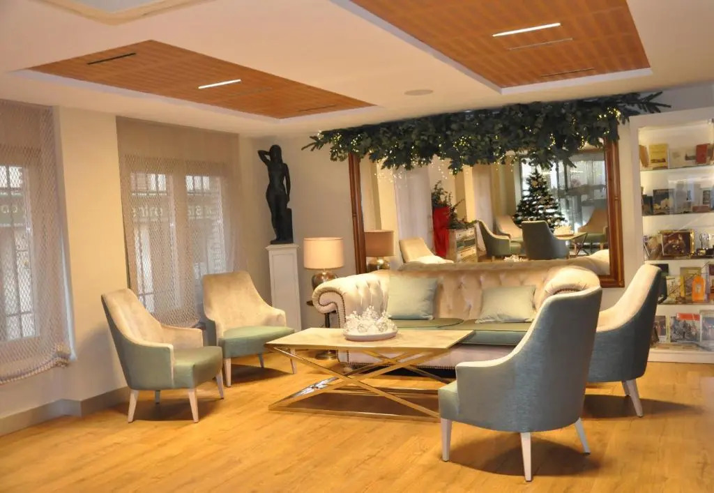 Hotel Selu