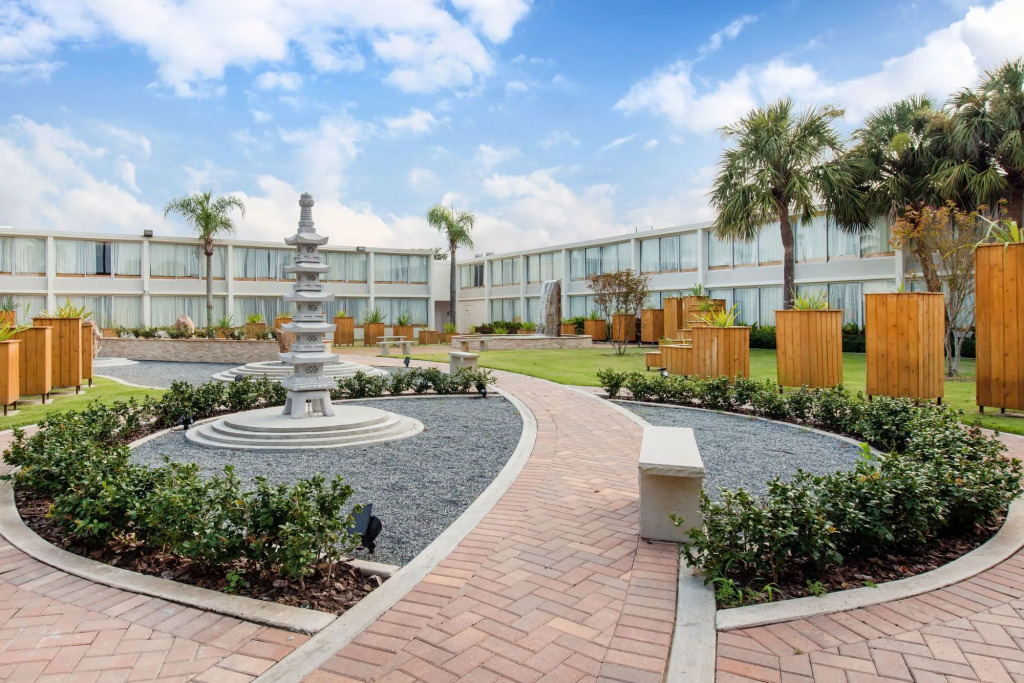 West Wing Hotel, an Ascend Hotel Collection Member