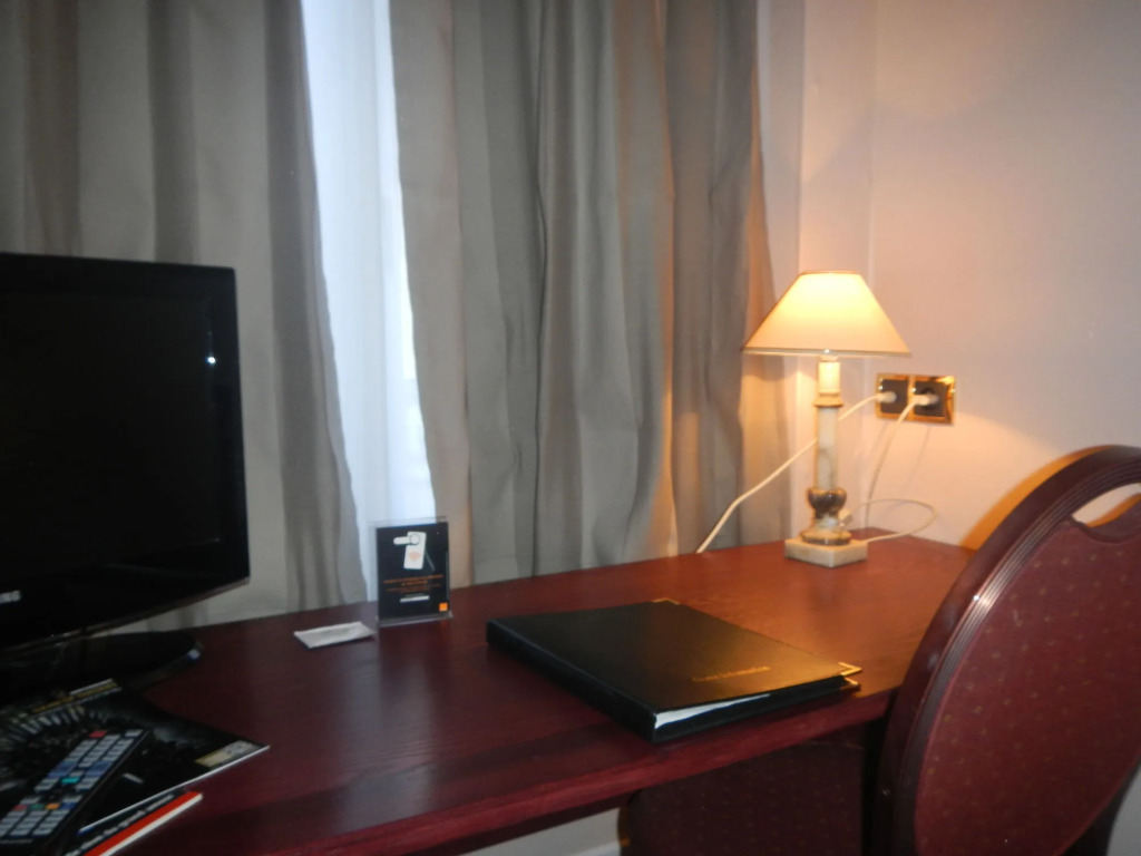 Metropol Hotel