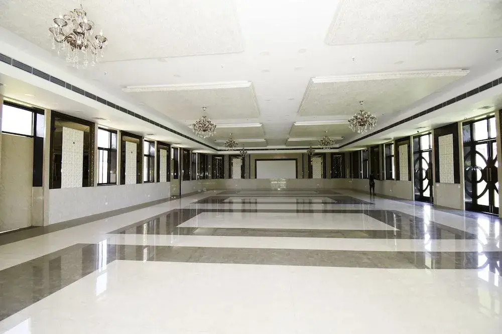 Shahi Bagh by OYO Rooms