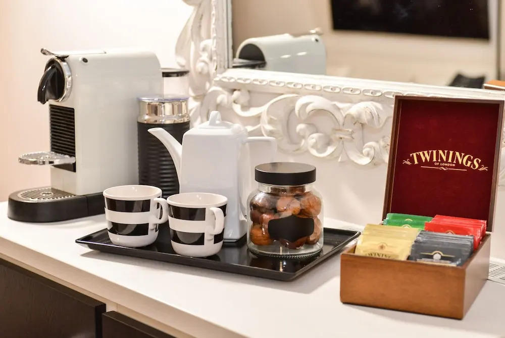 NAVONA VITA SUITES