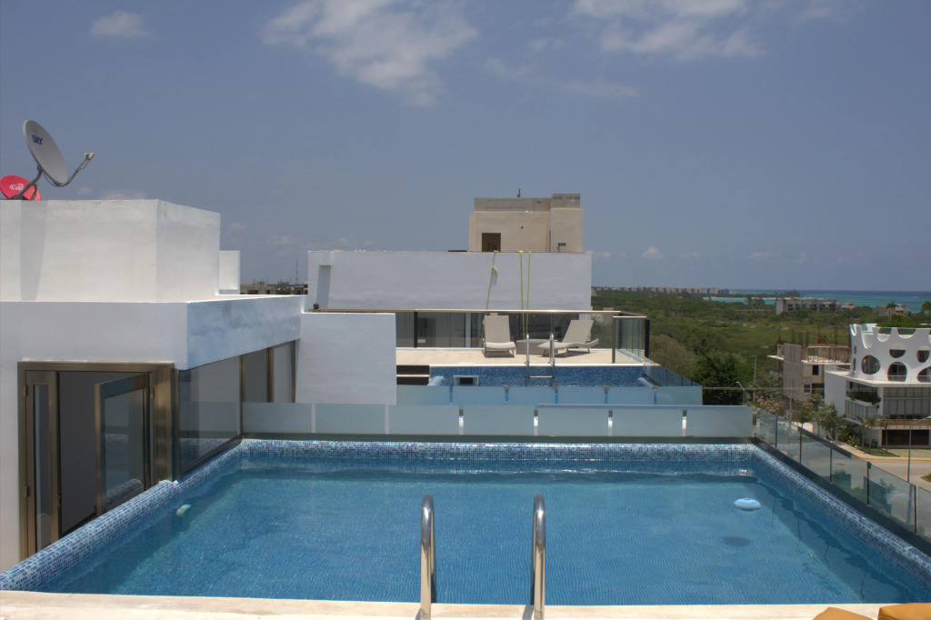 Amazing Condo 2BR Playa del Carmen by KVR