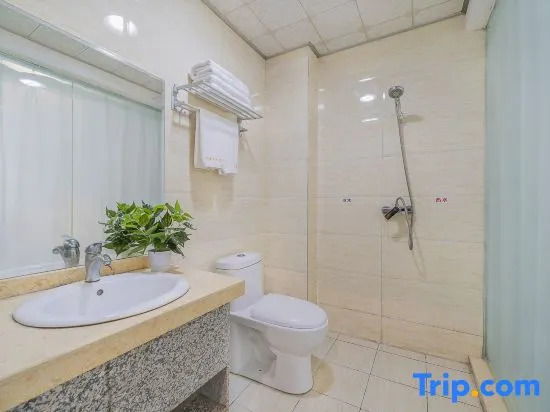Chongqing Sigman Hotel (Hechuan Powerlong Plaza New Bus Station)