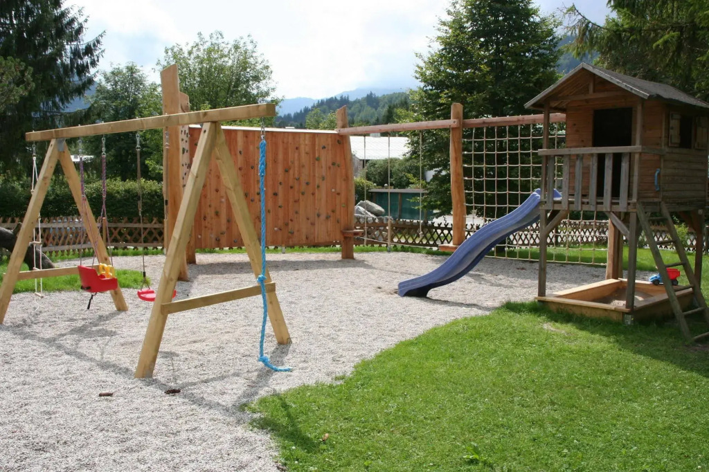 Outdoorhotel Jäger Von Fall