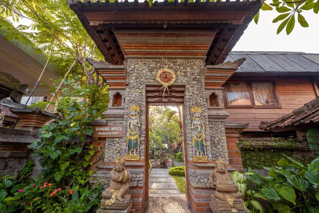 Gunung Merta Bungalows