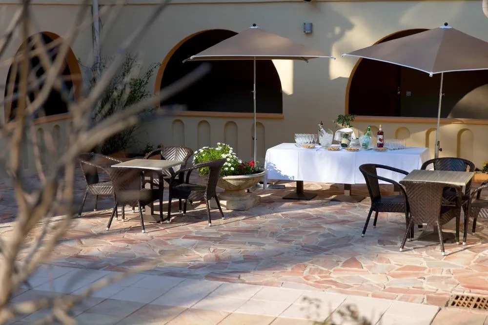 Logis Hostellerie De LAbbaye