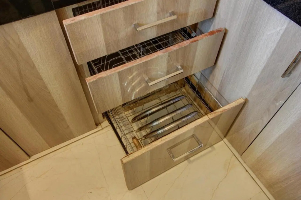 Rahul Service Apartment