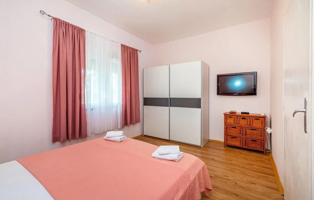 Lovely Home In Seline