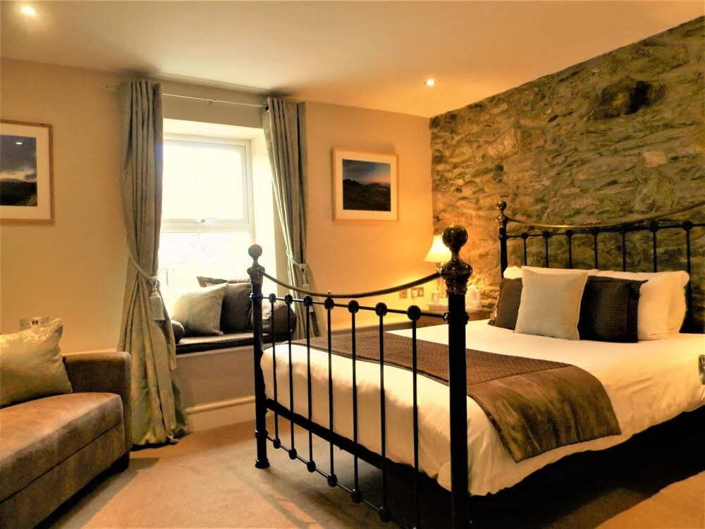 Bryn Tyrch Inn