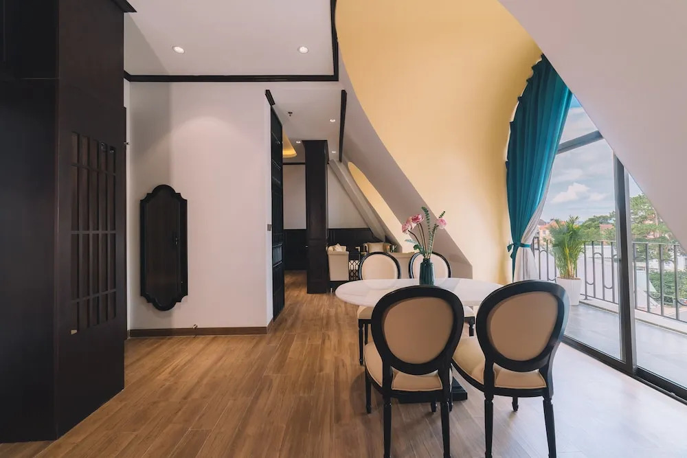 Goldient Boutique Hotel