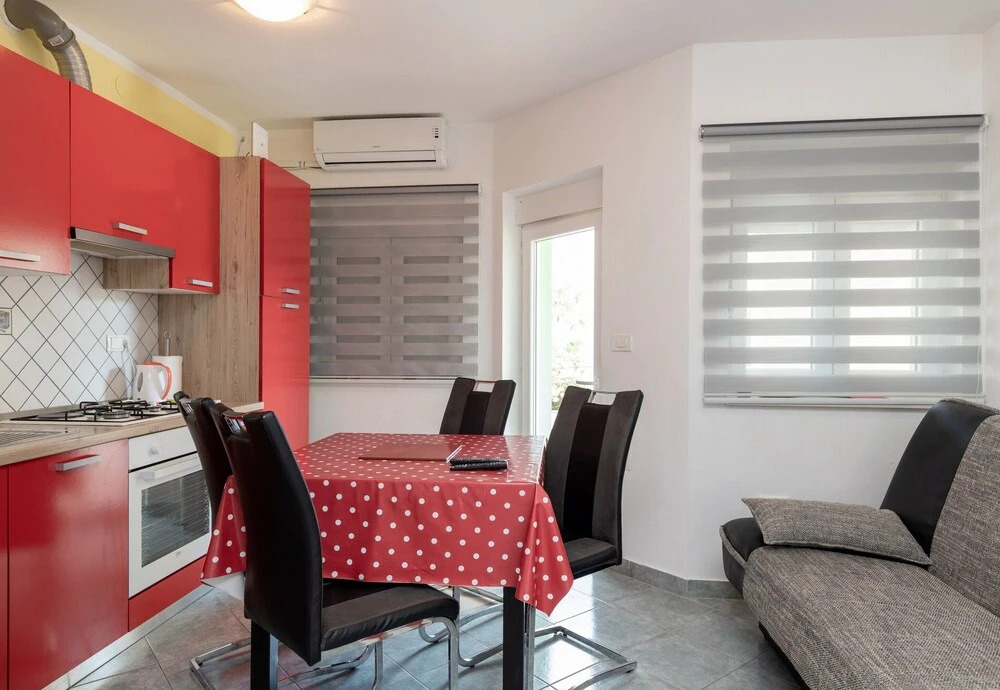 Apt Near N.park Paklenica 2 Few Mt Sea