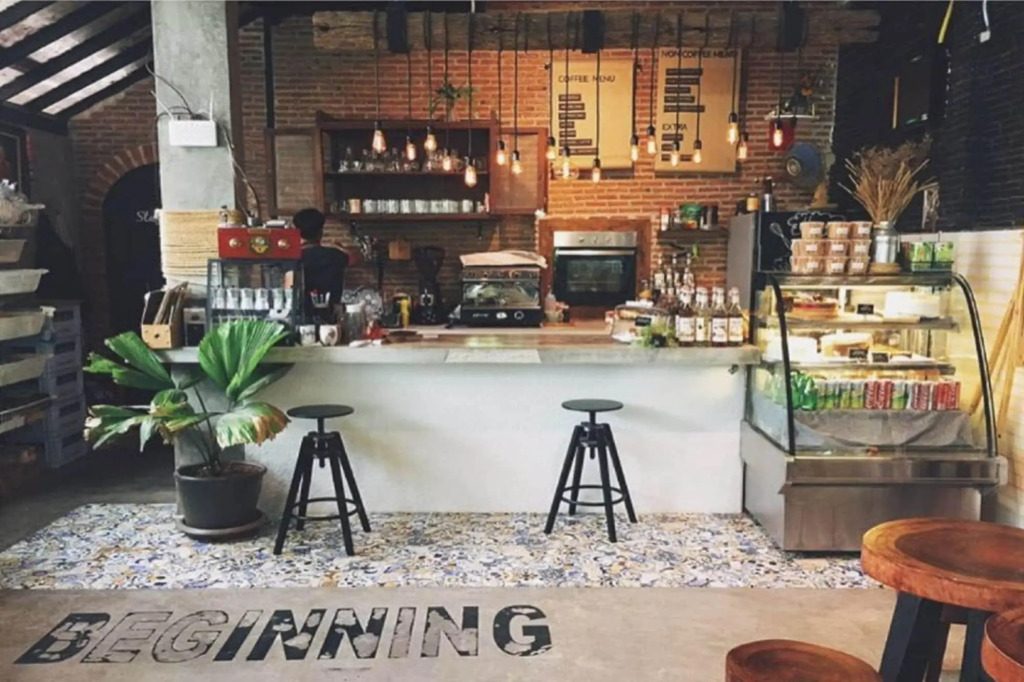 Rowhou8E Hostel Huahin