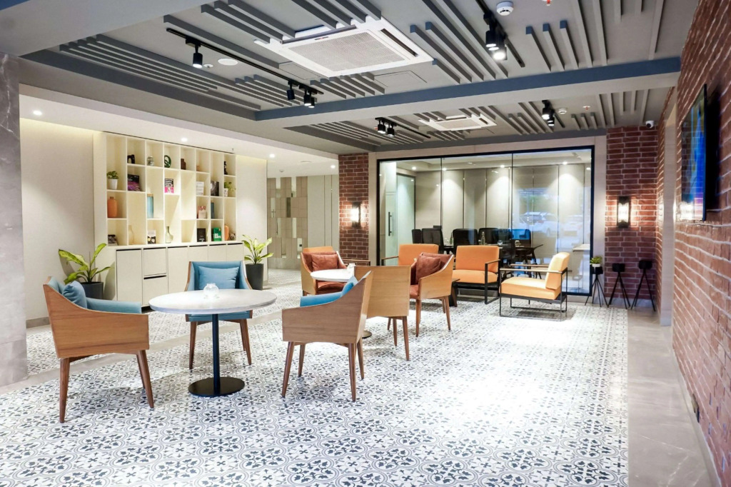 Golden Inn & suits, Lucknow