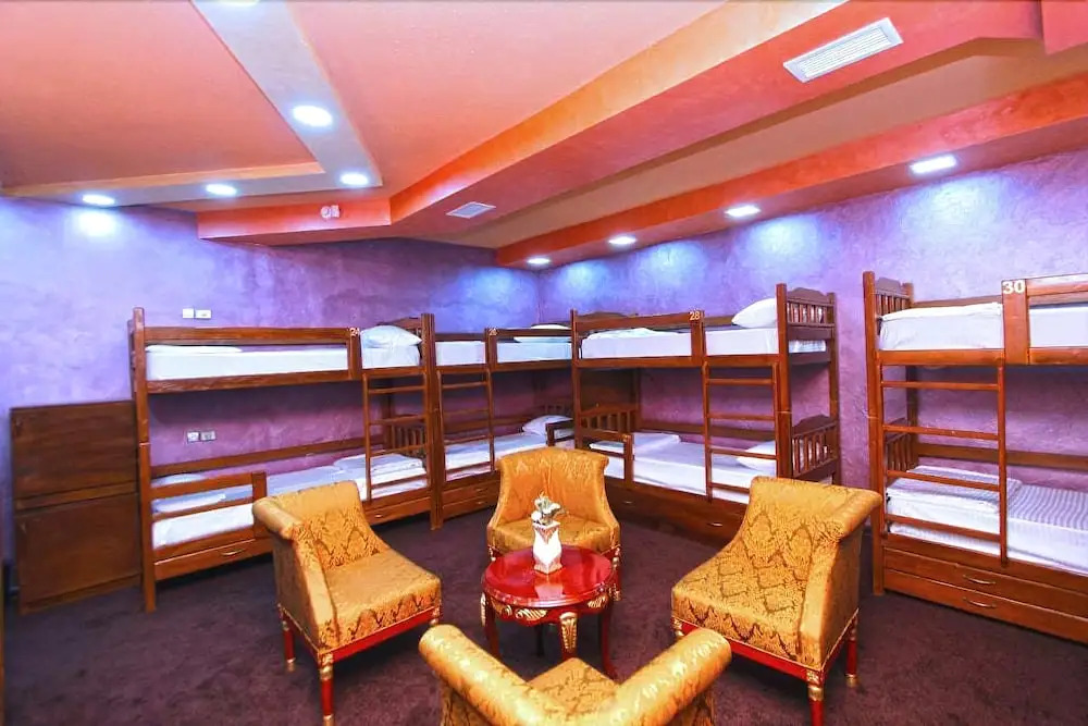 HOTEL N1