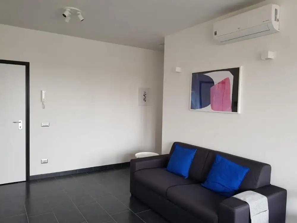 Nomentana White Apartments