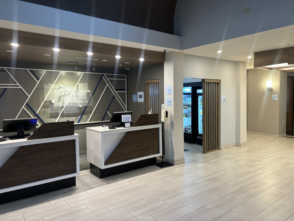 Holiday Inn Express Jourdanton - Pleasanton by IHG