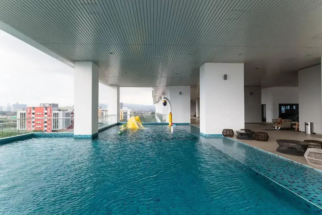 NEW! French Style 3BR 8pax Mytown Sunway Velocity