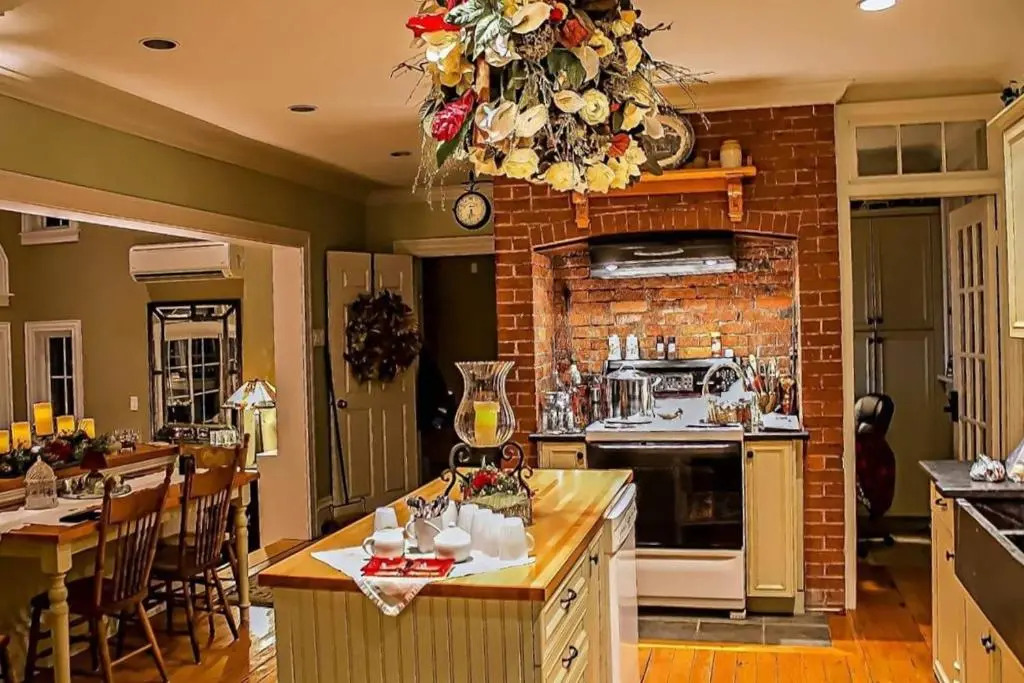 Briarwood Bed & Breakfast