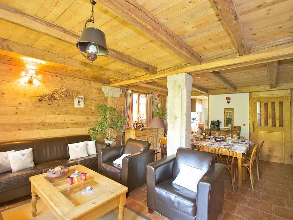 Charming Cottage Located in a Small Traditional Mountain Village