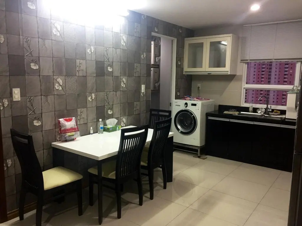 Sky Center Hostel
