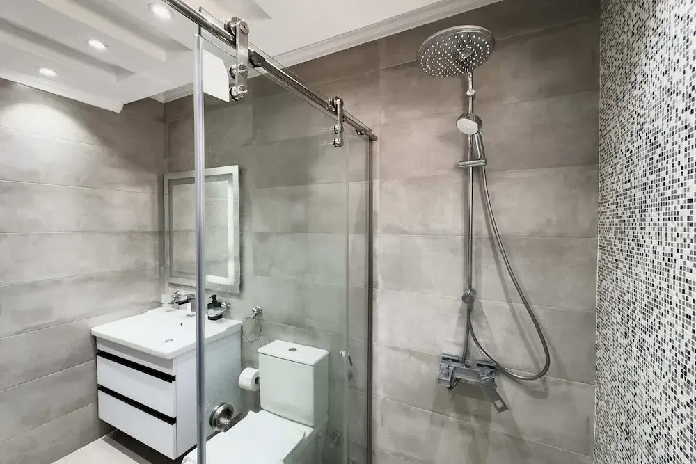 Xuru Stays I The Bold & Bright 3bdr Apt. 15 Min To Airport