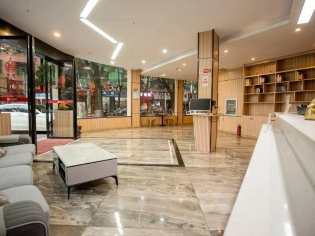 Xhotel Qingmian Hotel (Fuzhou Linchuan Donghua University of Technology)