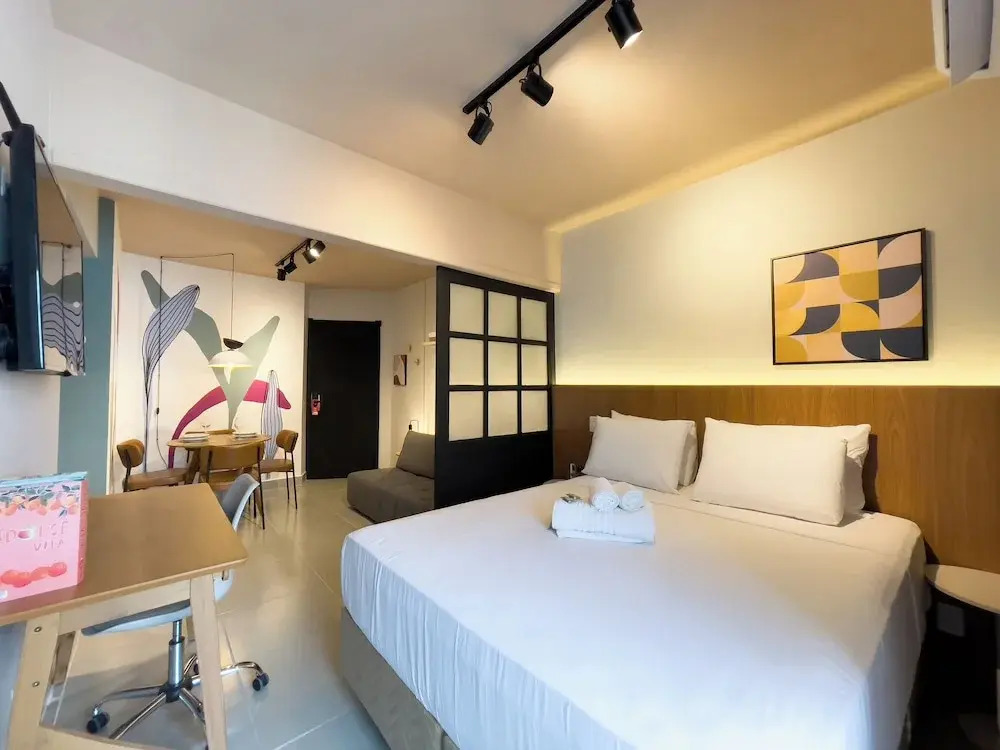 Champs Elysees Business Residence