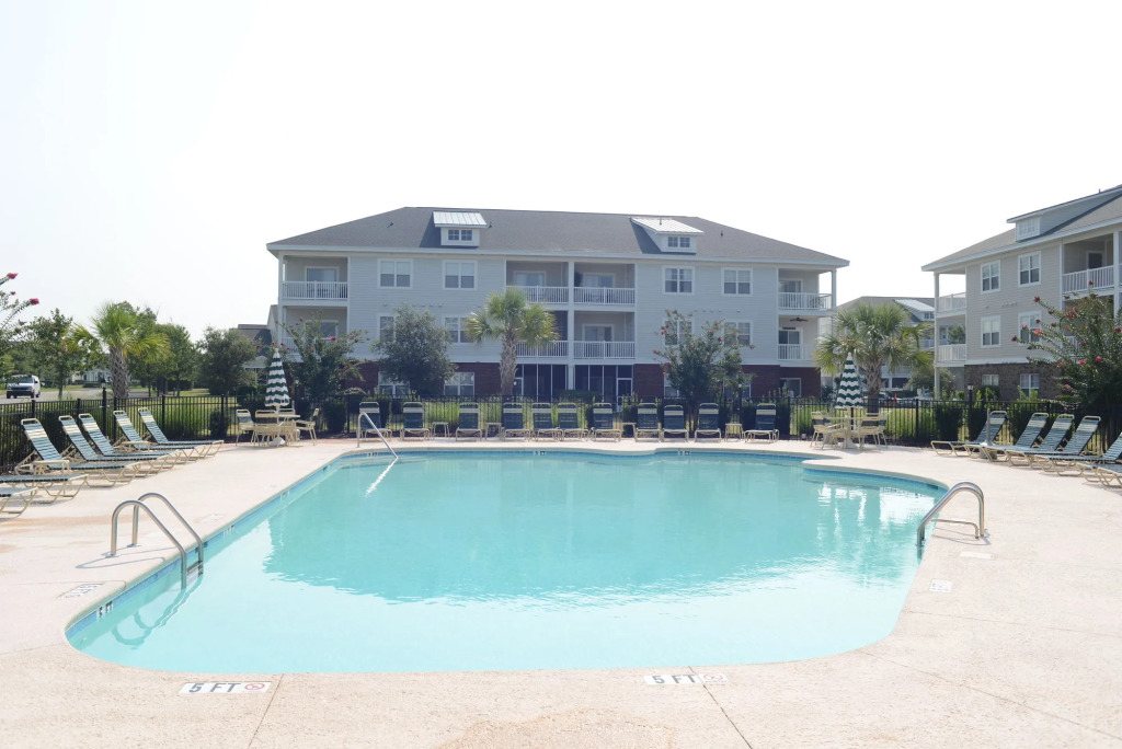 River Oaks Resort