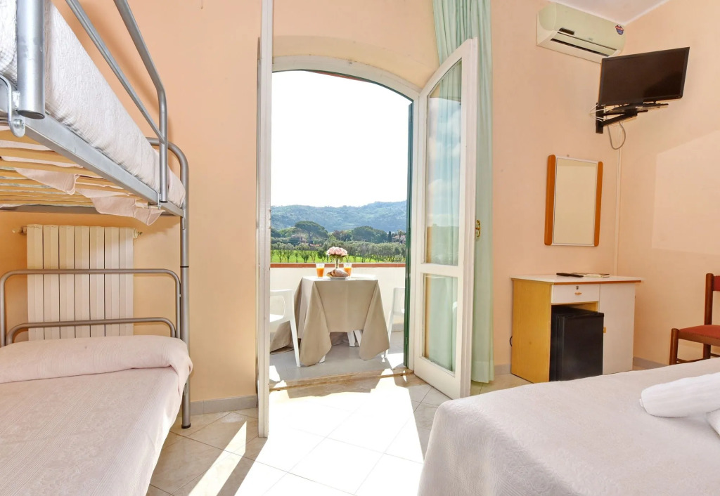 Hotel Costa dOro