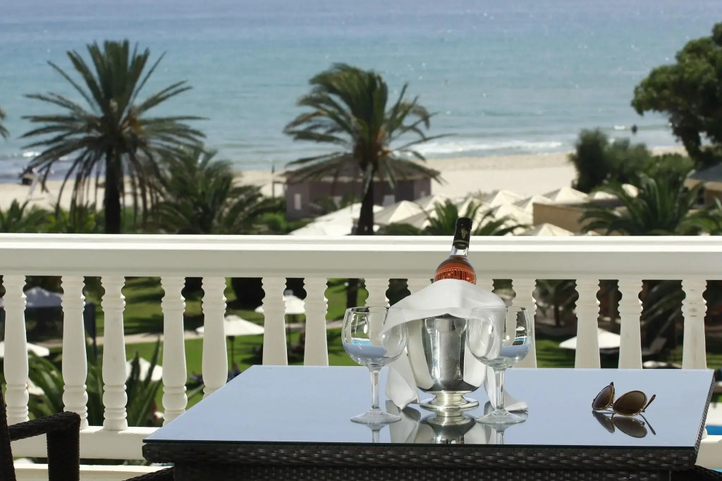 OCEANA Hotel & Spa